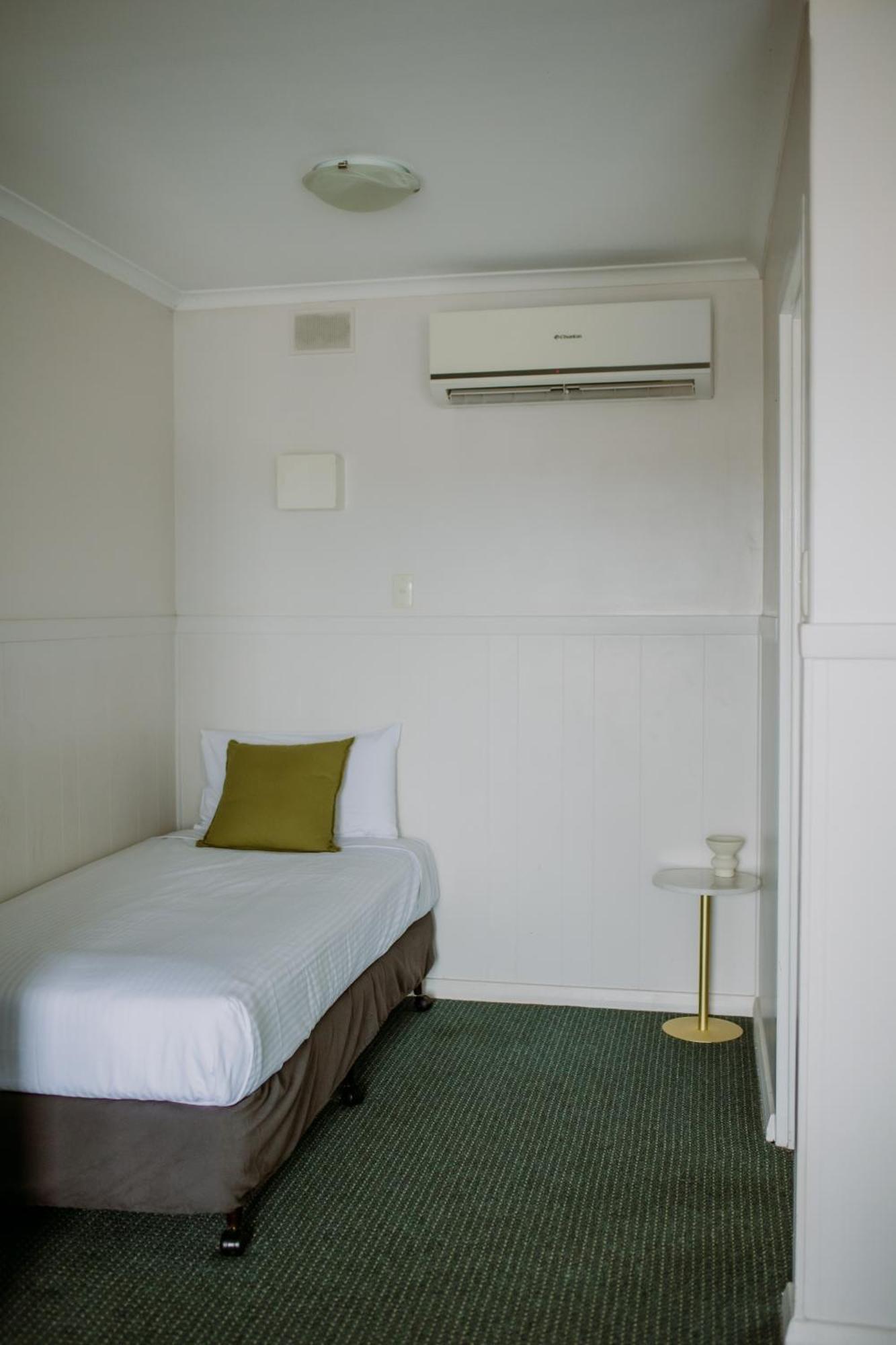 Panco Victor Harbor Motel Екстериор снимка